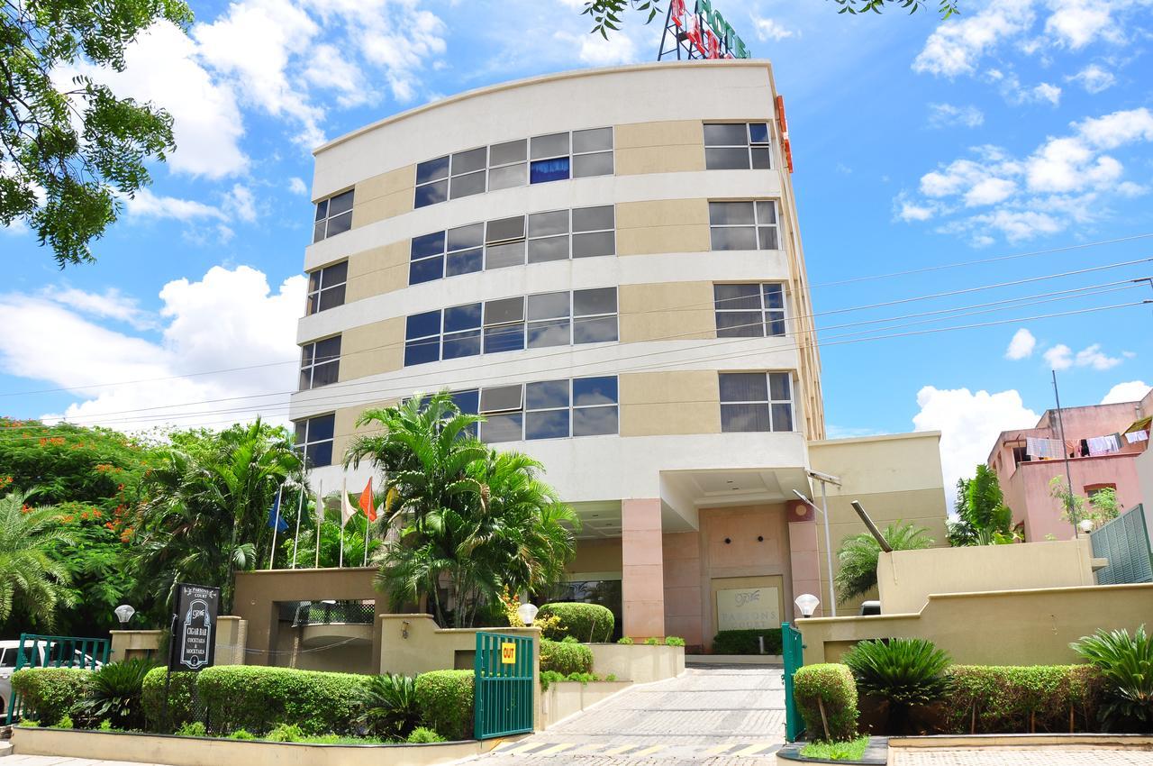 Hotel Parsons Court Dindigul Ngoại thất bức ảnh